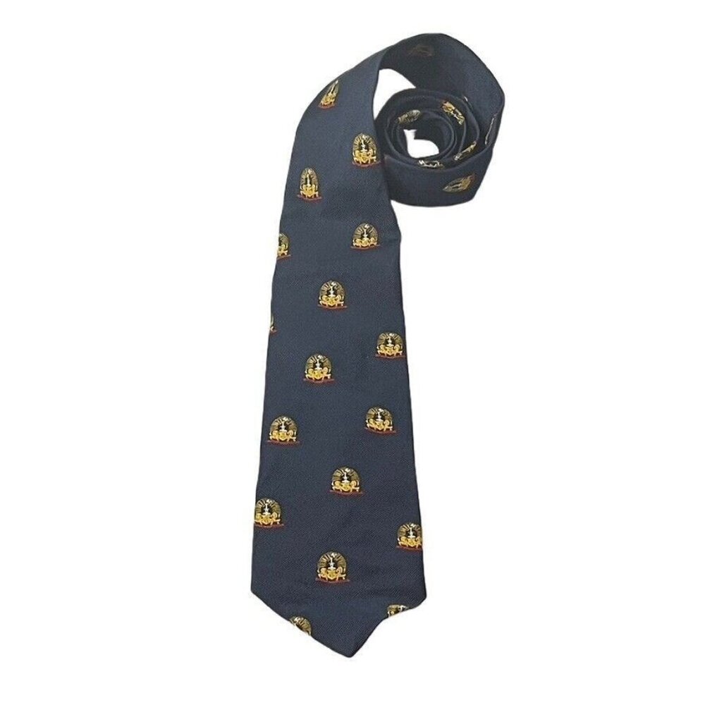Vintage Wm. Chelsea Ltd. Silk Tie With Medallion Emblem Pattern - Picture 3 of 6